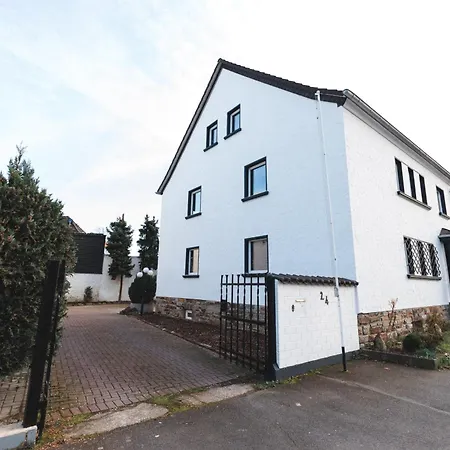 Appartement Fuer 4: Wifi, Kueche, Netflix, Zentral *