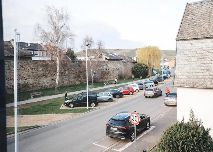 Apartamento Fuer 4: Wifi, Kueche, Netflix, Zentral *